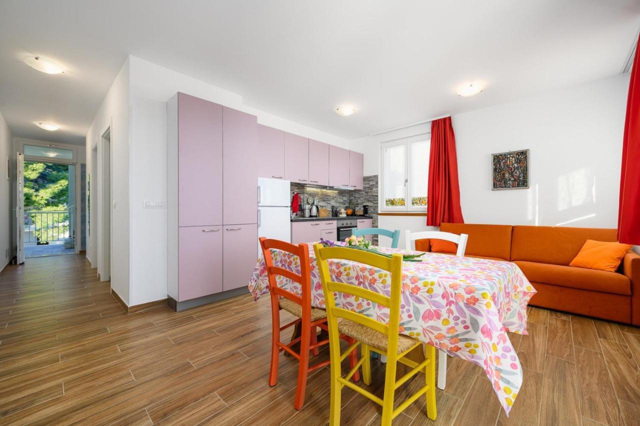 Andrea House With Apartments Umag Buitenkant foto
