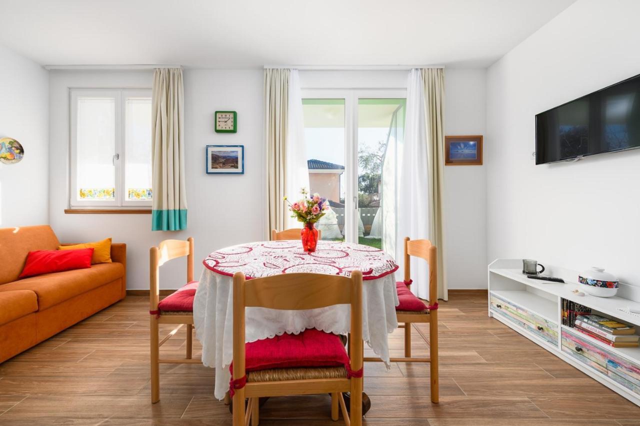 Andrea House With Apartments Umag Buitenkant foto